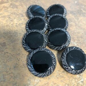Black and silverish‎ buttons. Mix bag
